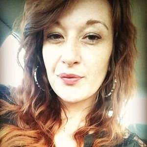 Meet your Posher, Lacey